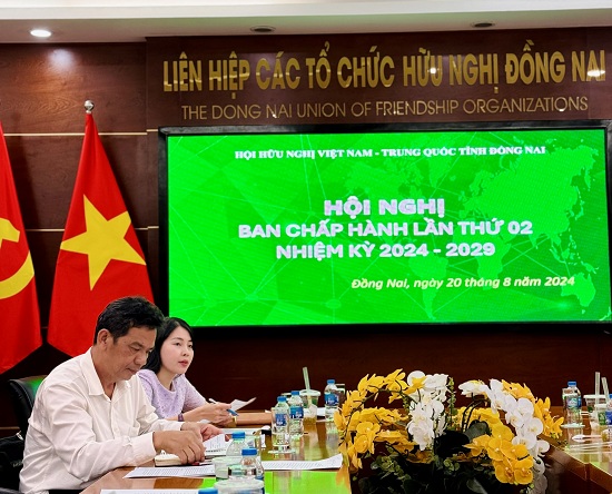 2024-VIETTRUNG LAN2-1.jpg