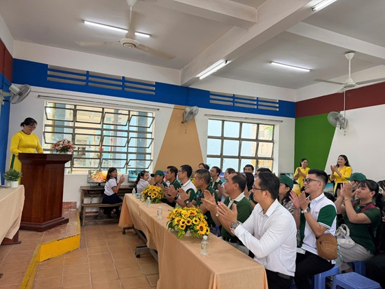 2026_6_Lễ bàn giao máy tính_hình1.jpg
