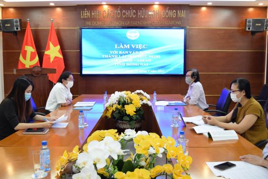 1559.10-21-CHUAN%20BI%20DAI%20HOI%20VN-ASEAN%20COPY.jpg