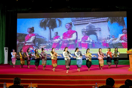 13-10-21 CHUNG DONG MEKONG (Copy).JPG