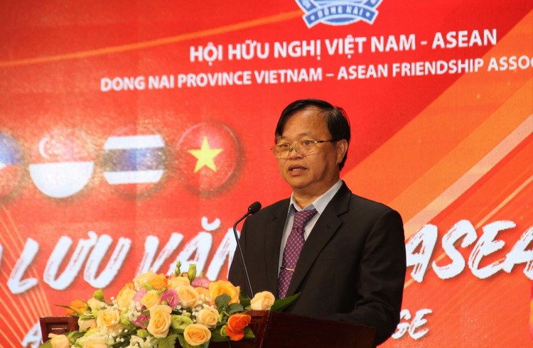 z3681478808579_8677db58483b461dd9ad001a52b1733e (Copy).jpg