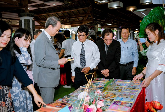 Giao lưu Việt nhật 3.jpg