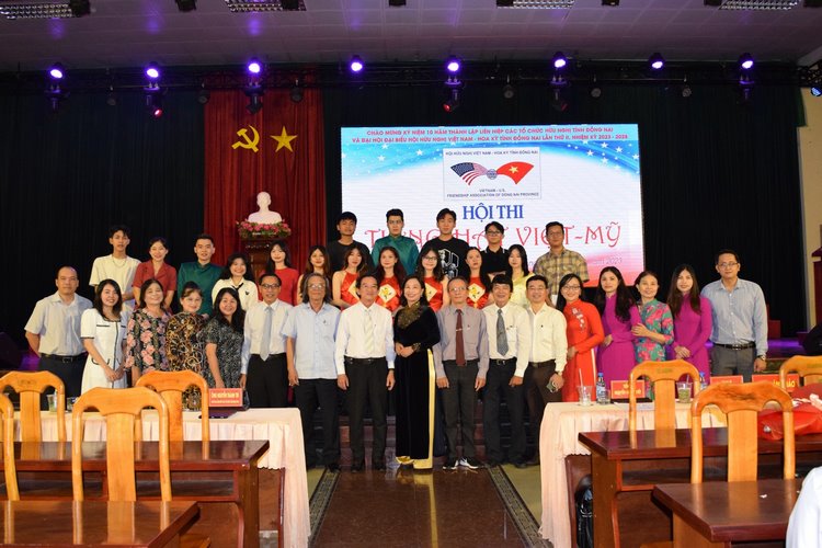 z4715658665274_64ea8ce8fb6f7a069eac1c3b1e37605b (Bản sao).jpg