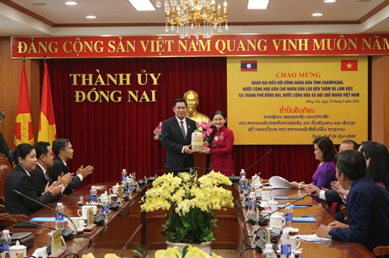 DOAN CHAMPASAK HINH 3.jpg
