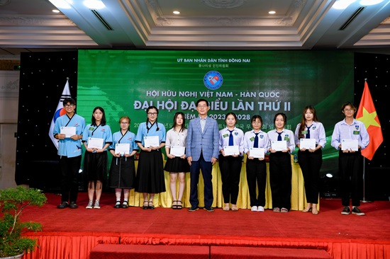 2023-DH VIET-HAN 3.jpg