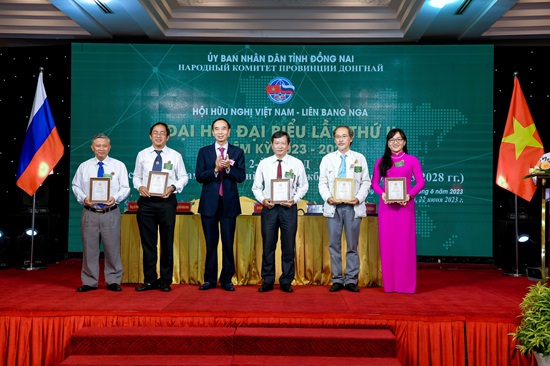 2023-DH VIET NGA 3.jpg