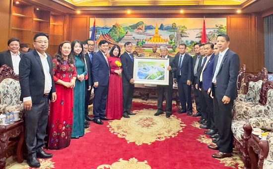 2025-TET LAO CAM4.jpg