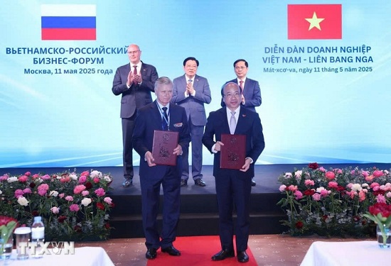 75 NAM VIET NGA 3.jpg